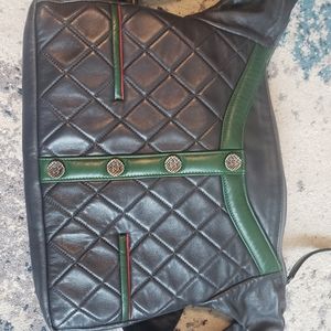 Channel shoulder bag